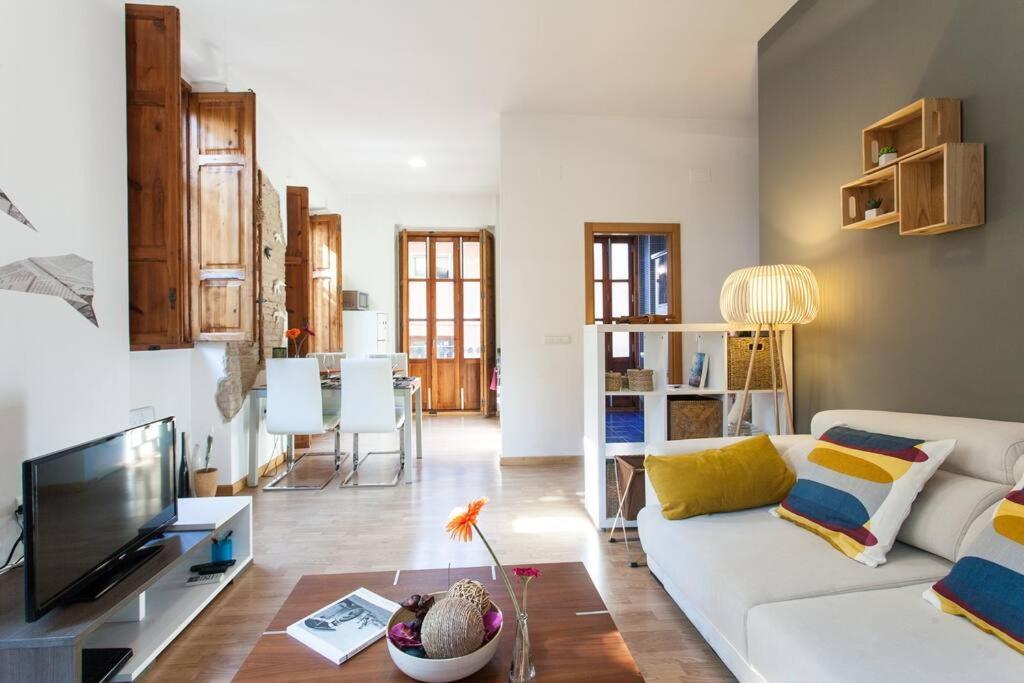Cozy Flat In Old Town Valencia